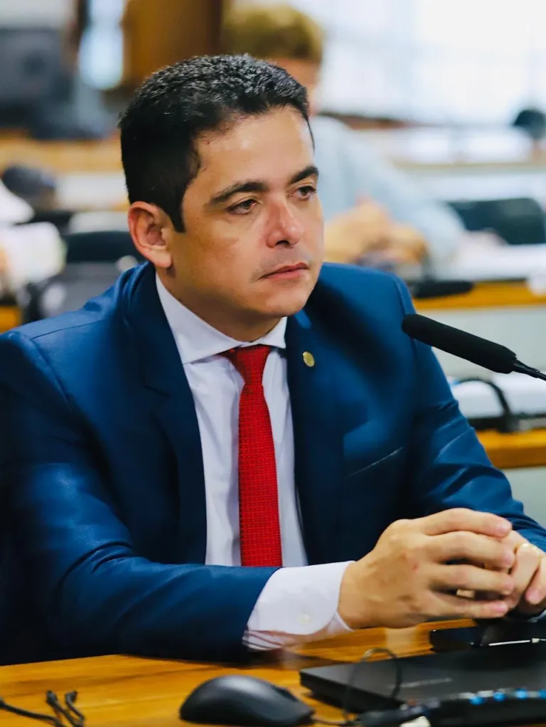 Flávio Moreira celebra Lígia na chapa de Lucas e lança os “4 Ls” na Paraíba