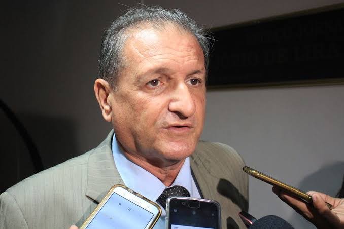 Hervázio defende que Leo tenha governo próprio e vê dificuldades para acomodar Cícero na Prefeitura