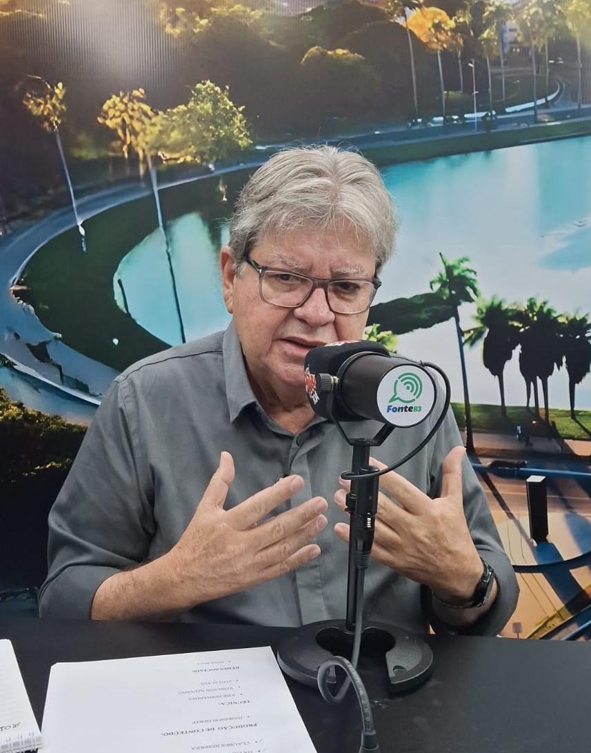 João Azevêdo nega interferência e diz que saída de Pollyanna Werton do PSB foi “decisão pessoal”