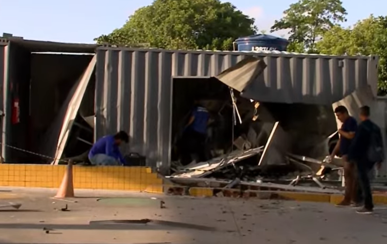 Explosão em posto de combustíveis assusta moradores e termina com cofre violado em João Pessoa