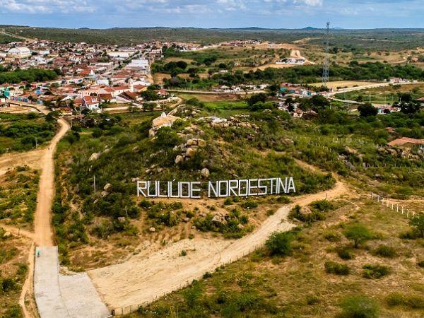 Cabaceiras: a cidade onde o cinema virou negócio e atrai turistas o ano inteiro