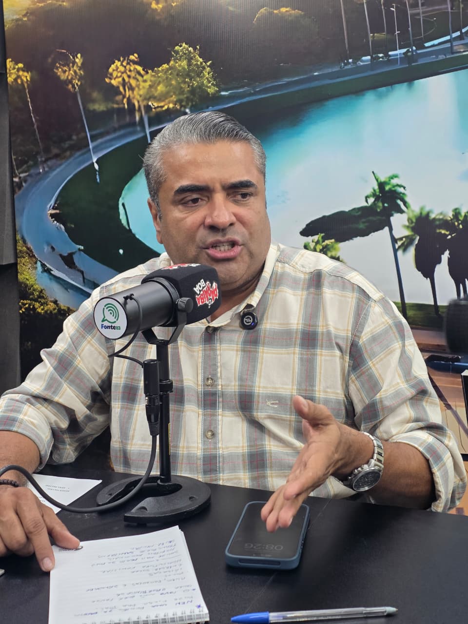Entre política e forró, Cicinho Lima anima programa de rádio e reforça apoios para 2026