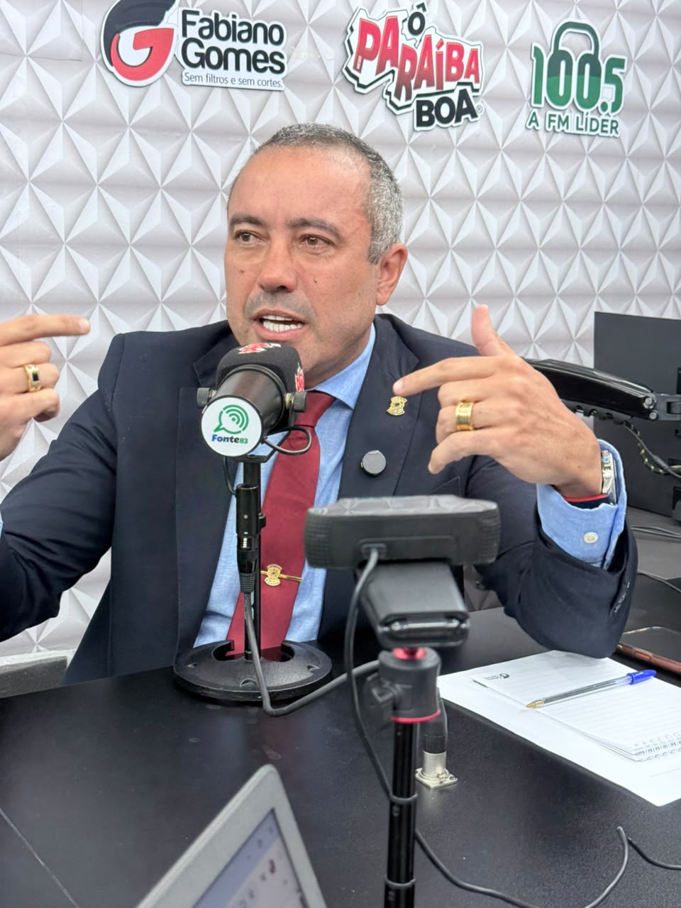 “A causa animal não tem dono”, dispara Eder da Jampa ao rebater críticas de Guga Pet