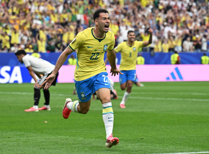 Brasil reage, vence o Japão de virada e garante vaga nas oitavas da Copa do Mundo 2026