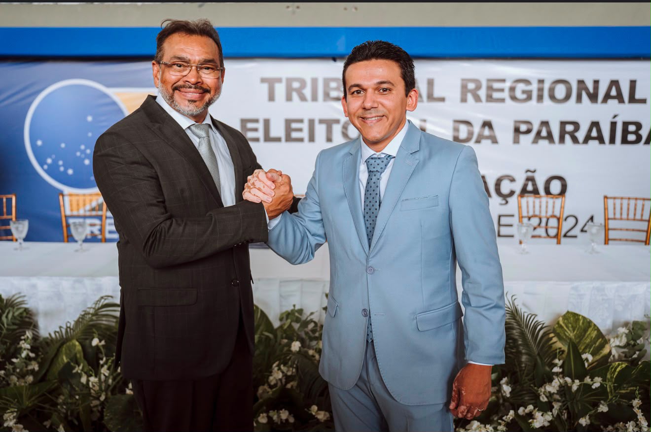 TRE-PB MANTÉM MANDATOS DE JACKSON ALVINO E EDNALDO DO EDILÍCIA E MULTA EX-PREFEITO EMERSON PANTA