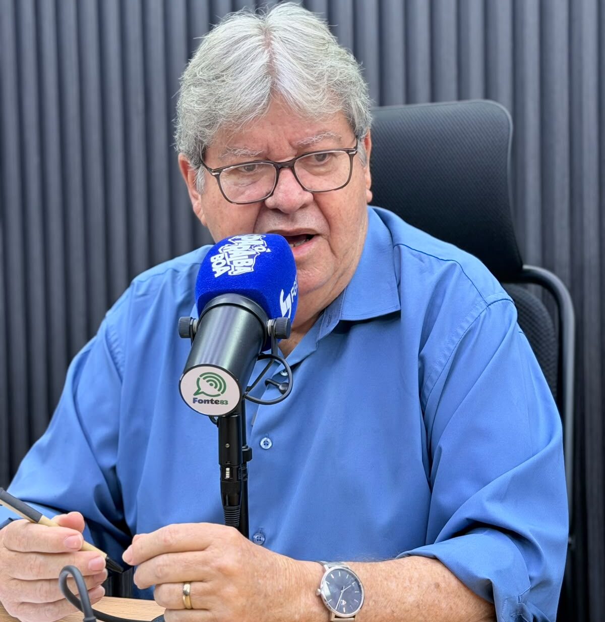 João Azevêdo nega traição e minimiza movimento de Nabor
