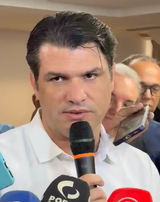 Leo Bezerra fecha com Nabor para o Senado e redesenha alianças em João Pessoa