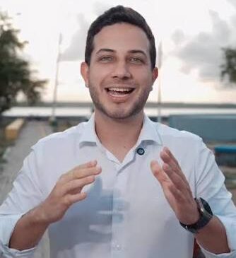 Vereador Saulo Dantas cobra retirada de fios soltos dos postes de Cabedelo e alerta para risco de acidentes – Confira o video –