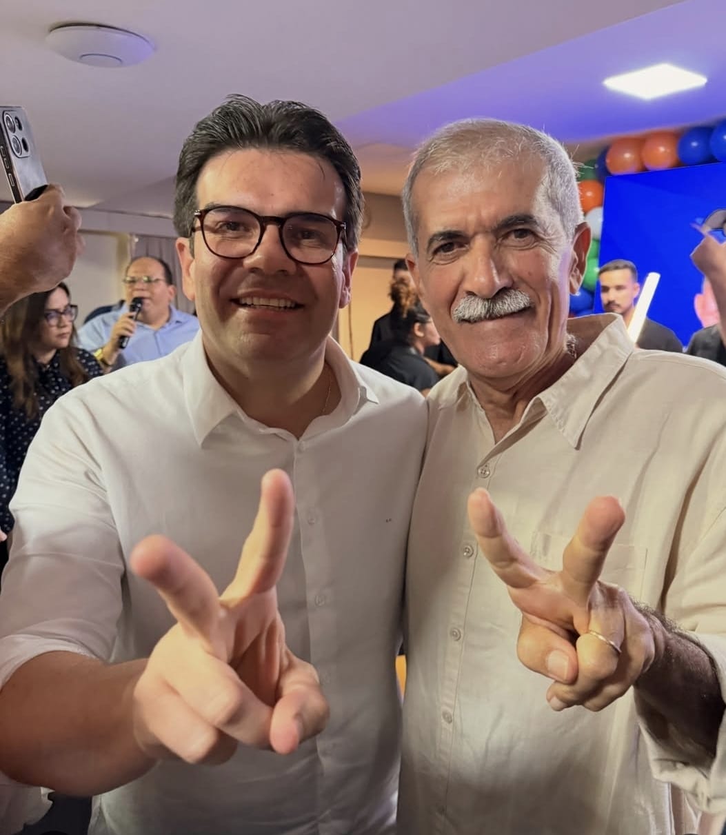 Presidente da Câmara de Cabedelo participa de convenção ao lado de Eduardo Carneiro