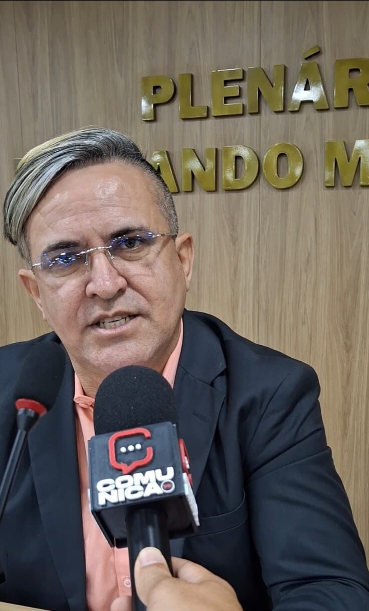 Ex-aluno da Escola Plácido de Almeida, vereador Rey pede reforma da unidade no Renascer, em Cabedelo