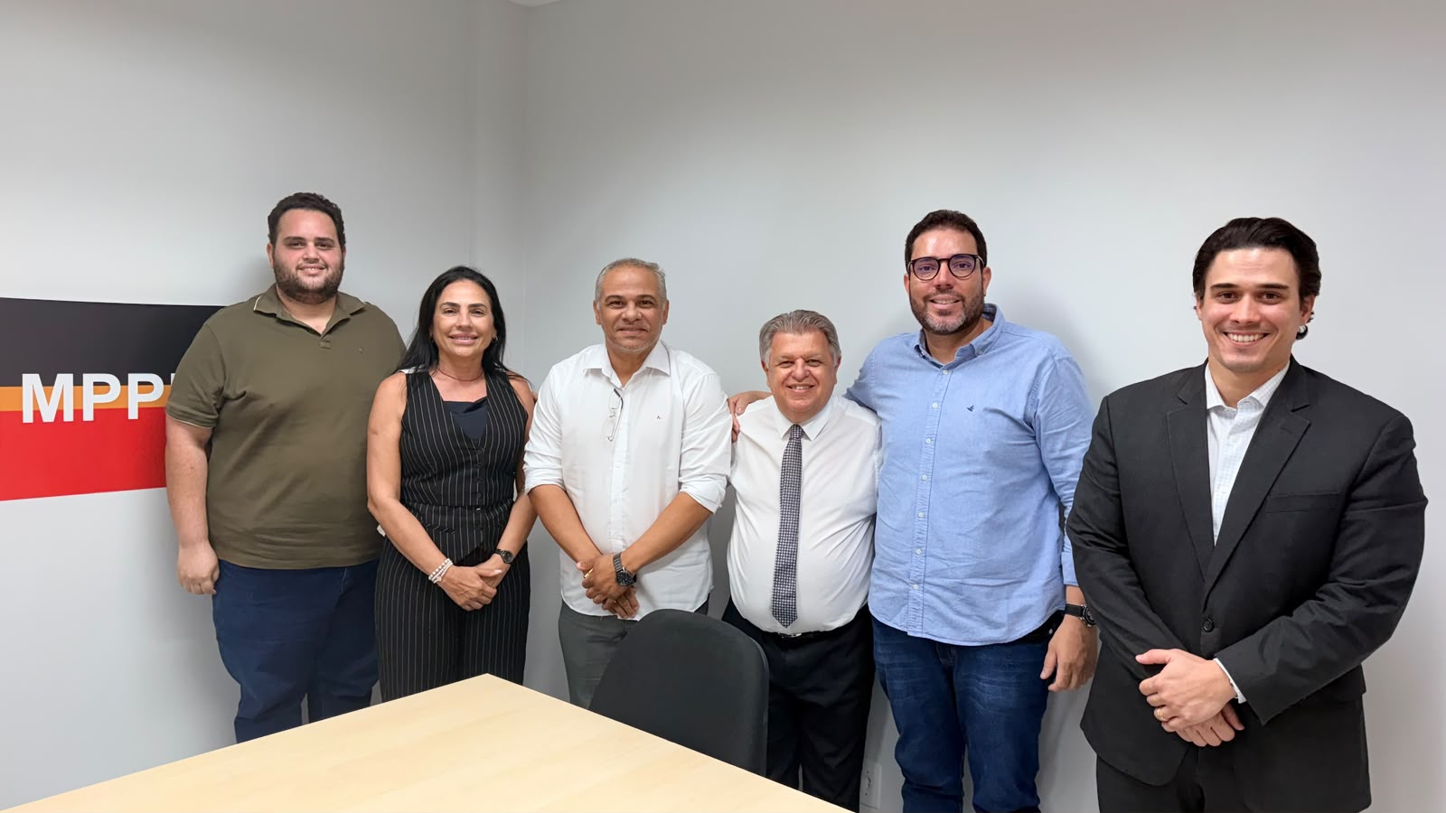 Prefeito Evilásio Cavalcanti dialoga com MPPB ampliação do atendimento a crianças e adolescentes com autismo em Cabedelo